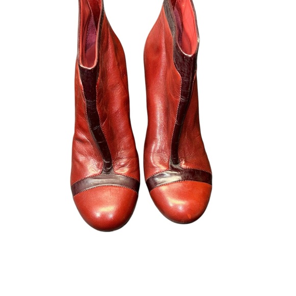Elegant Red and Brown Women's High Heel Boots - Picture 3 of 5